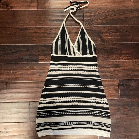 Guess pointelle knit halter dress. - Picture 4 of 7